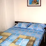 Gasthuis за гости ореха Private Oreha *