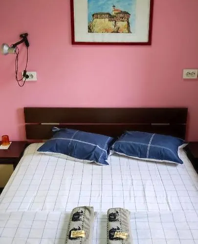 за гости ореха Private Oreha *